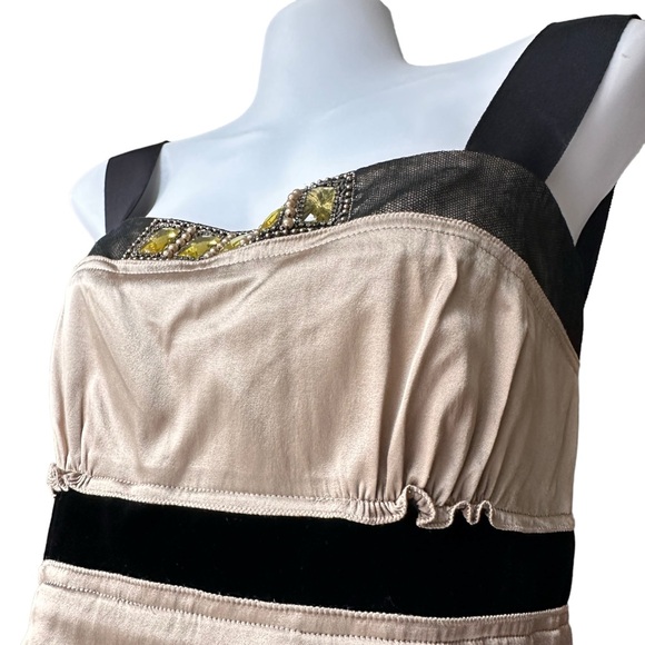 Ellie Tahari Silk Embellished Champagne/ Gold Color Top W/ Black Velvet & Lace M - Picture 5 of 15